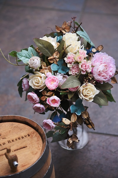 �����r��̃A�[�g�t�����[�A�A�����W�e�N�j�b�N