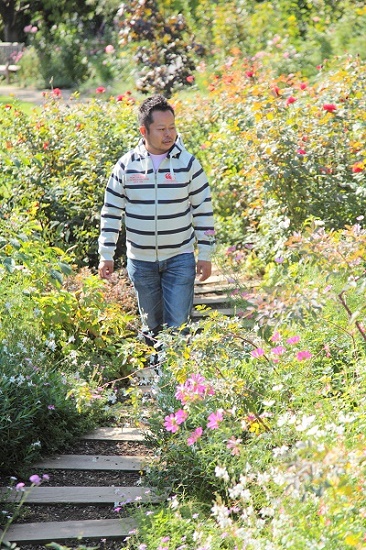 池袋コミュニティ カレッジ 明田川奈穂美の教えて 河合伸志先生 ガーデンローズと庭づくり