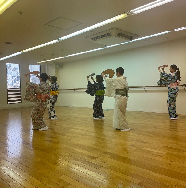 ���ƌ��N����� ���{���x