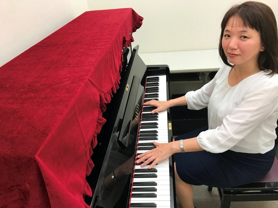 ピアノ(木曜)鈴木美奈子先生(昭和音楽大学短期大学部卒  鈴木　美奈子)