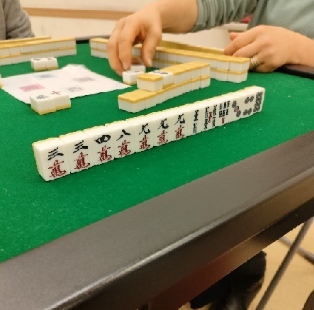 y]g@10/8()̌