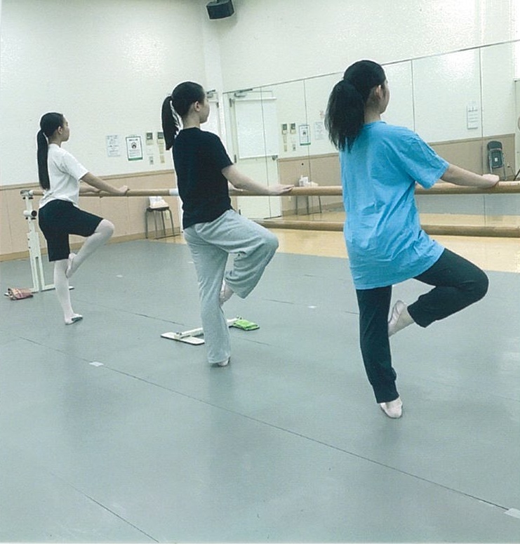 ��l�̂��߂́u�͂��߂ăo���G�v�y�A�C�y�z