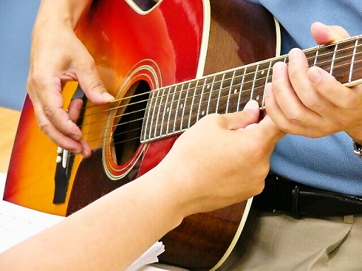 ギター個人教室(元ヤマハギター講師  溝渕みどり)
