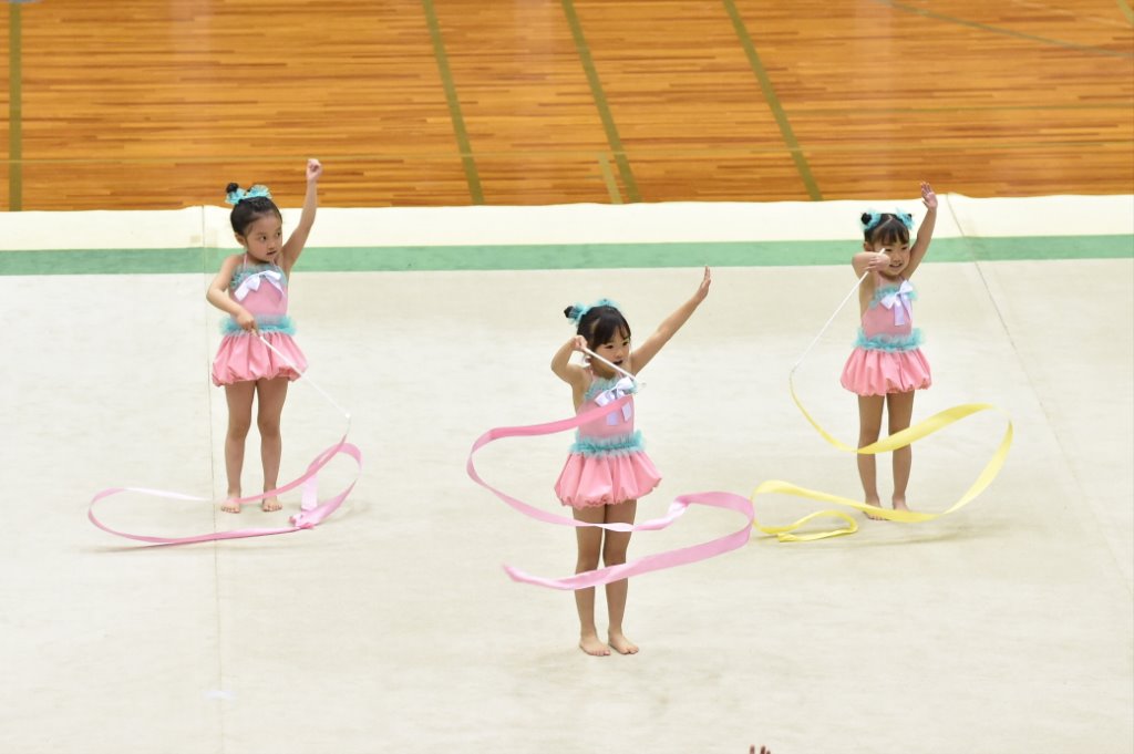 新体操(初級） | メゾンカルチャークラブ八尾