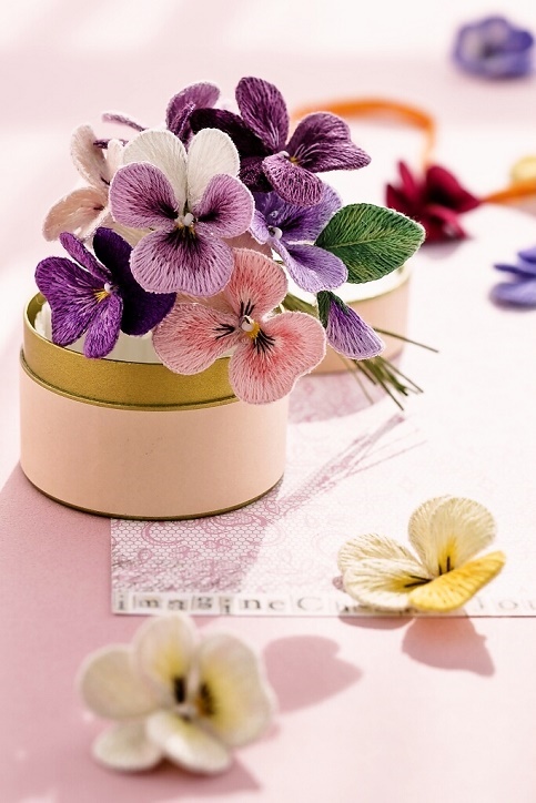 �A�g���G��il�̗��̎h�J