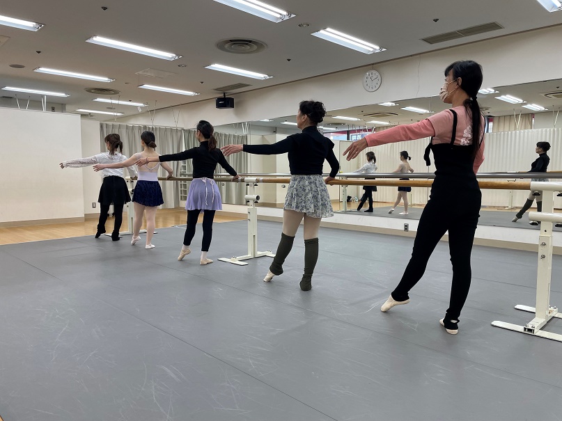 �͂��߂ẴN���V�b�N�o���G