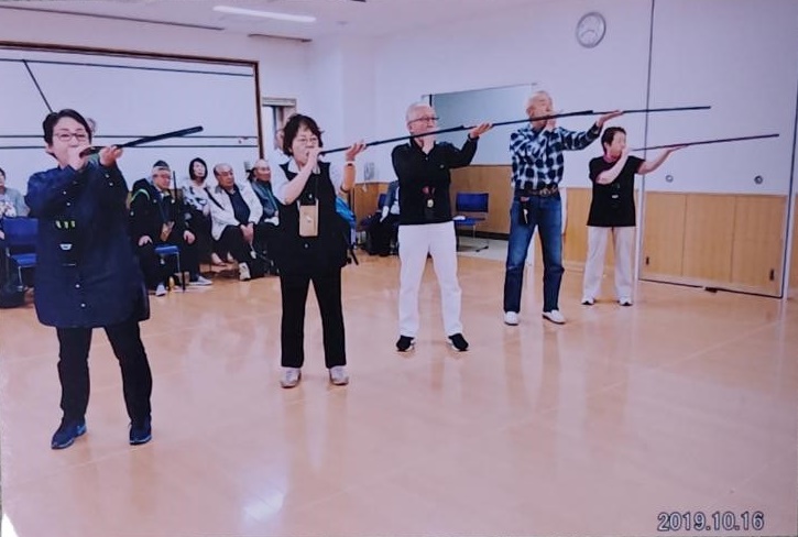 �X�|�[�c�E�G���l�X����